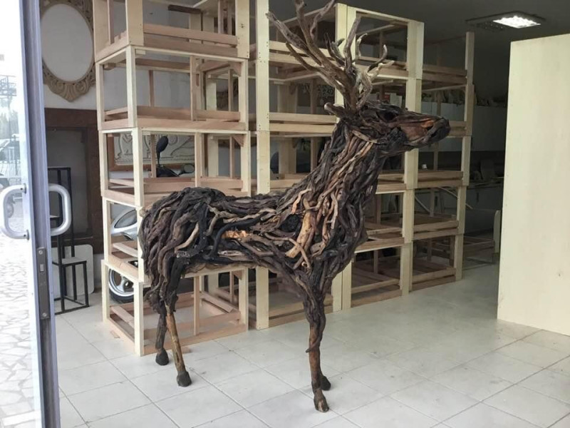 Wooden moose